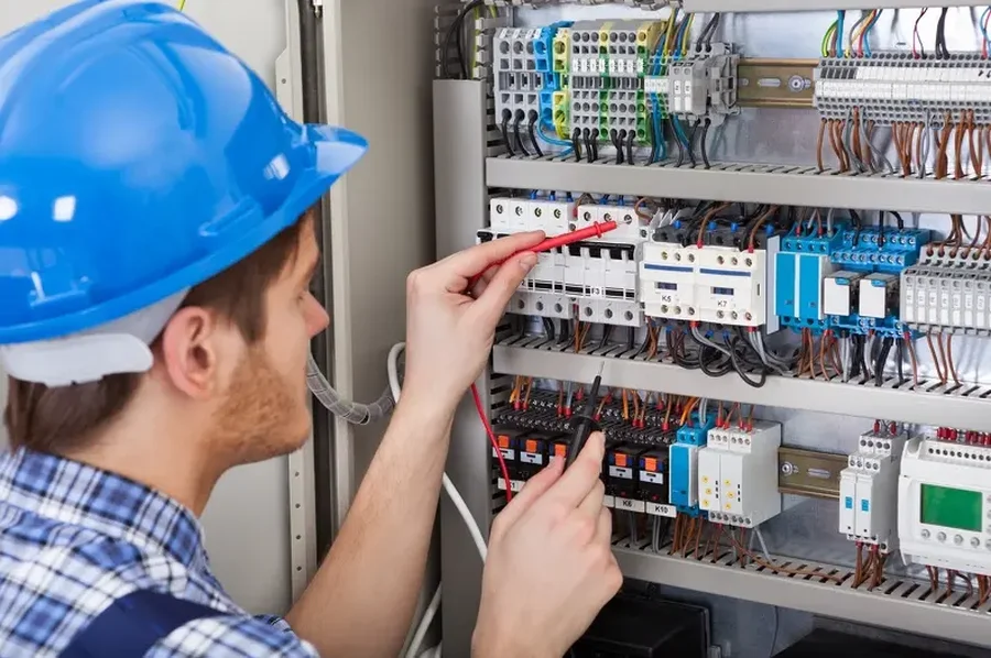 Why Electrical Repairs Should Be Left To Certified Electricians Houston, TX