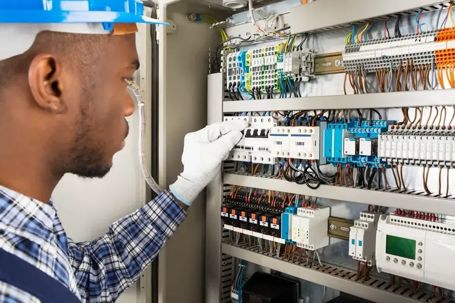 Why Electrical Repairs Should Be Left To Certified Electricians in Houston, TX